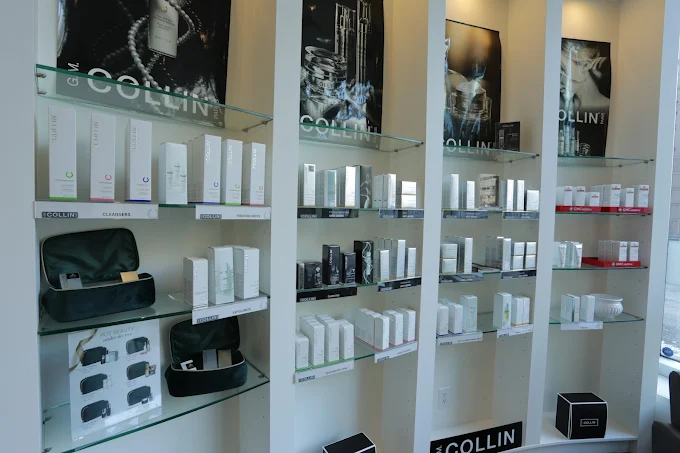 Jenny Jimenez performing a HydraFacial treatment at Dermis Ottawa