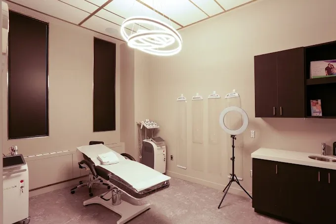 Private treatment suite at Dermis