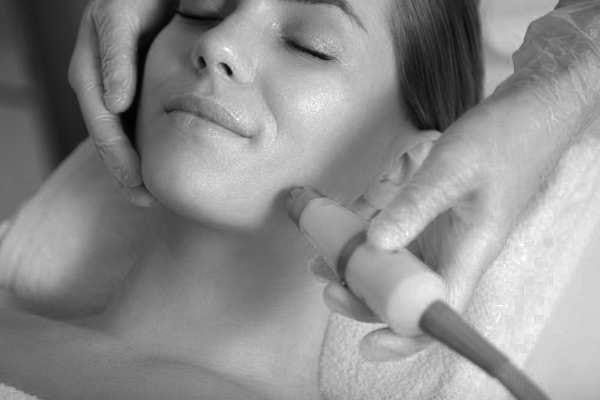 Unveiling Your Best Skin: The Magic of Facial Laser Vein Removal in Ottawa